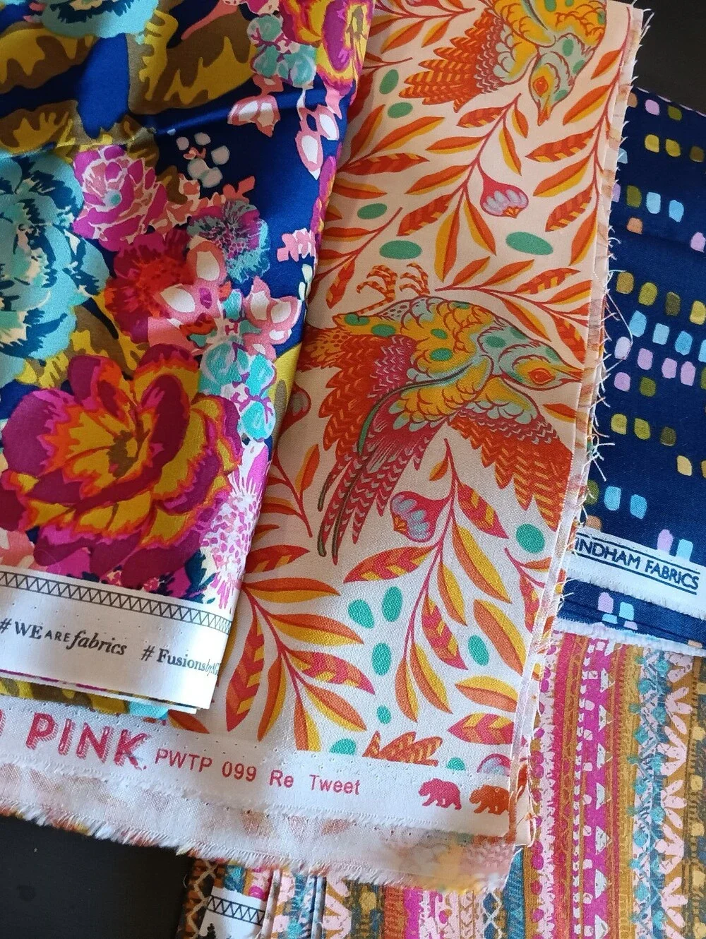 Fabric coordinating prints cotton = 3 yards  + buttons (set)